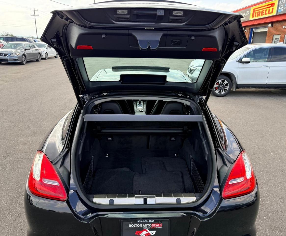 2011 Porsche Panamera 4dr HB 4S Photo