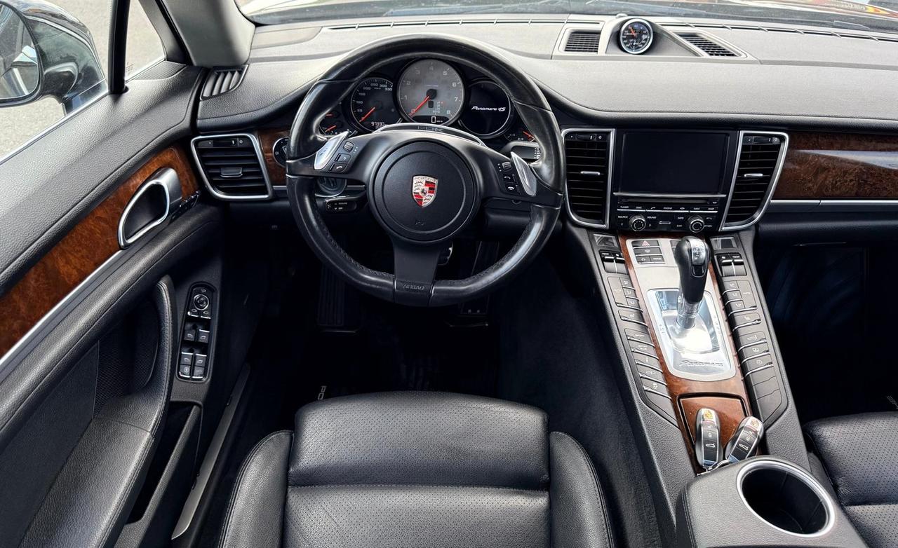 2011 Porsche Panamera 4dr HB 4S Photo