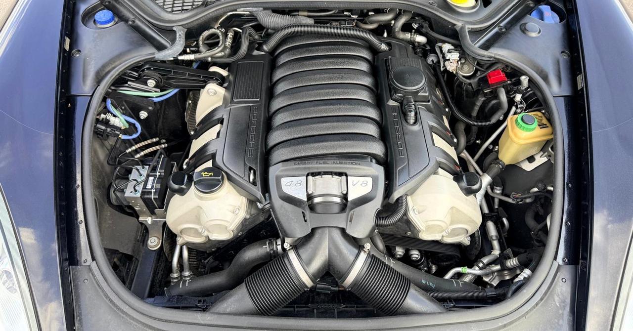 2011 Porsche Panamera 4dr HB 4S Photo