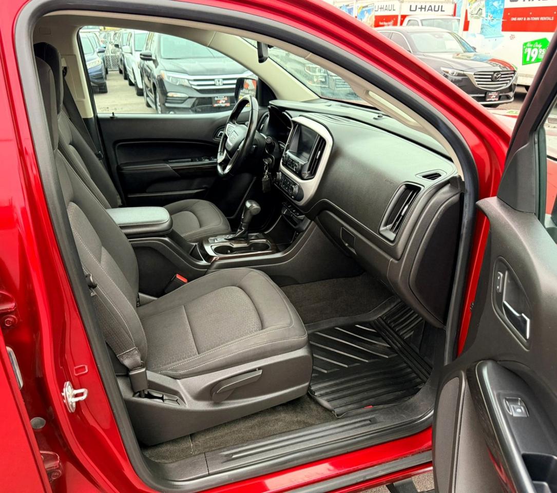 2018 GMC Canyon 4WD Crew Cab 128.3" SLE Photo