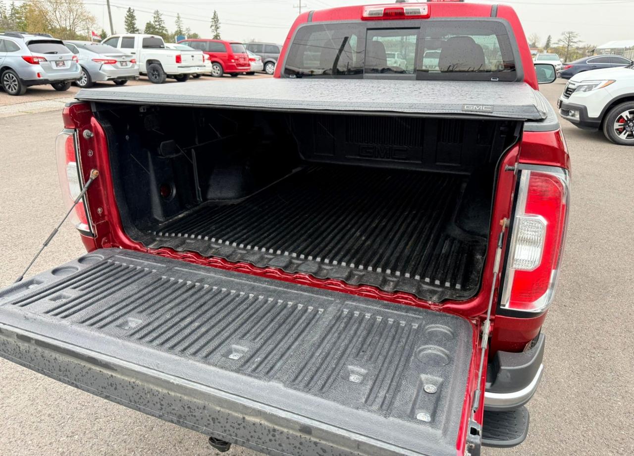 2018 GMC Canyon 4WD Crew Cab 128.3" SLE Photo
