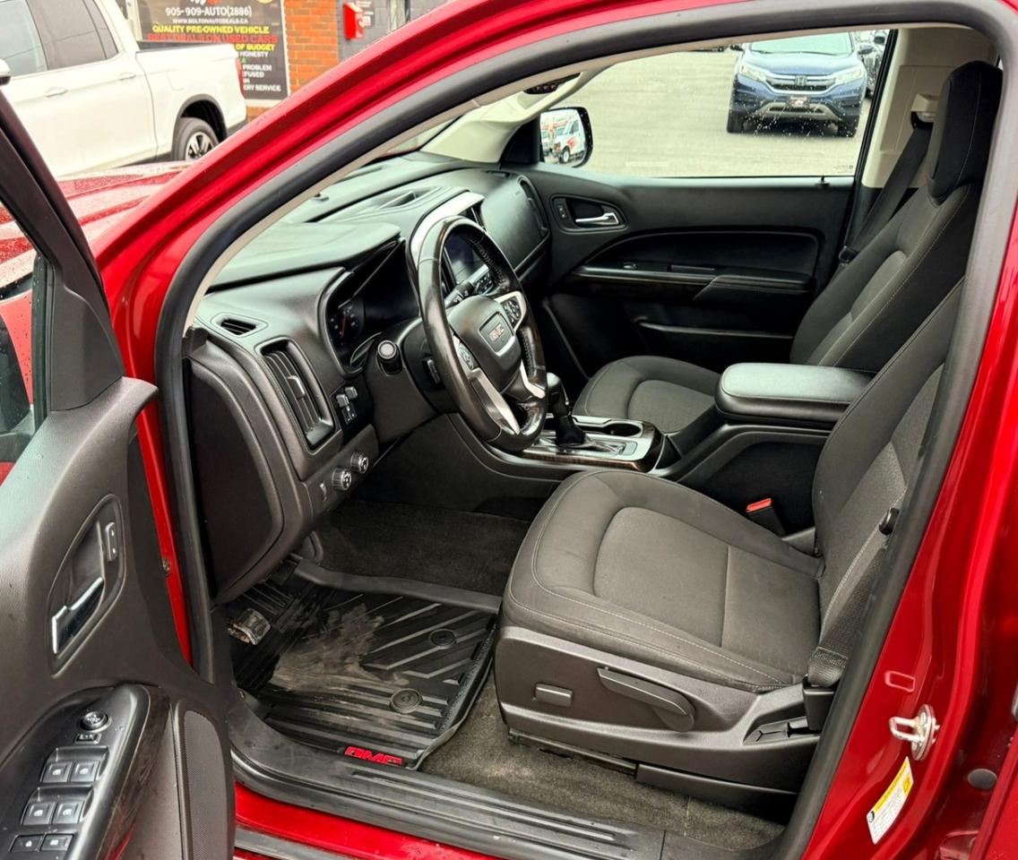 2018 GMC Canyon 4WD Crew Cab 128.3" SLE Photo