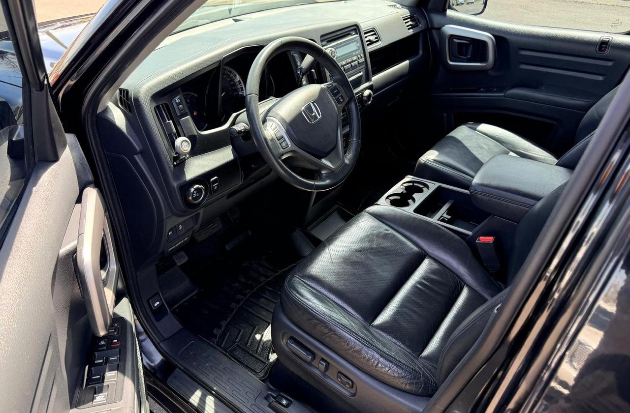 2014 Honda Ridgeline Special Edition Photo