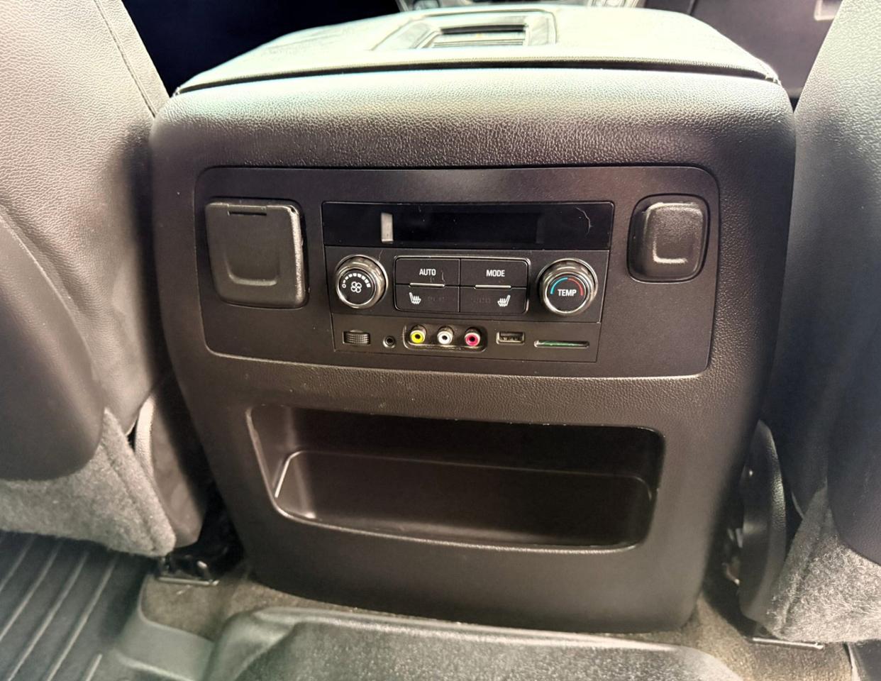 2015 Chevrolet Tahoe LTZ 4WD Photo