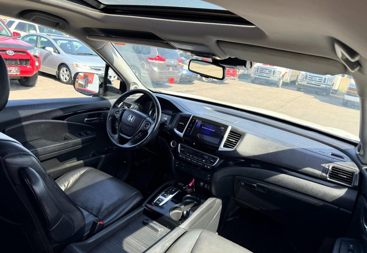 2020 Honda Ridgeline Touring Awd Photo