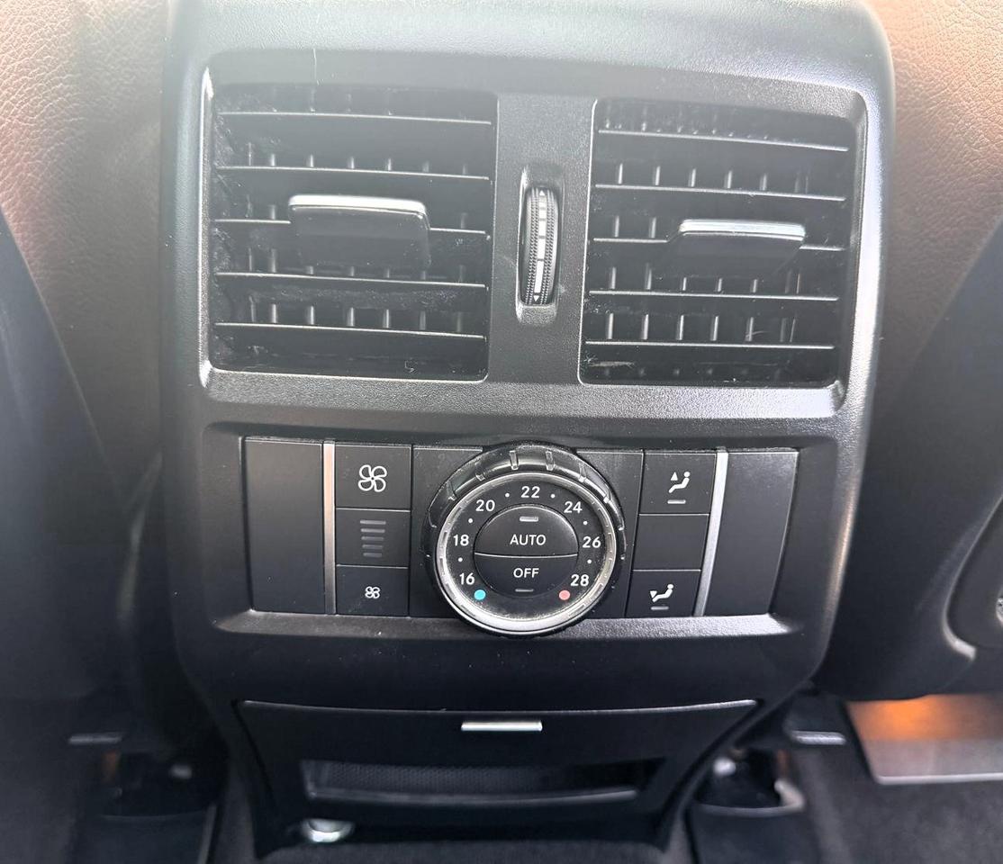 2013 Mercedes-Benz GL-Class GL 550 AMG PACKAGE Photo