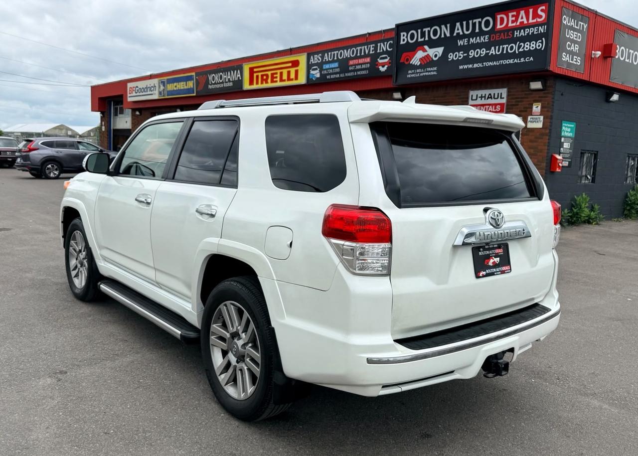 2013 Toyota 4Runner SR5 Photo