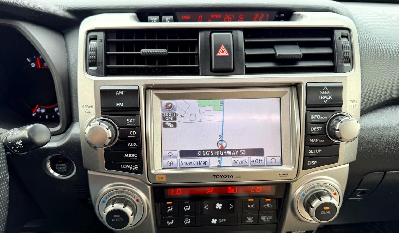 2013 Toyota 4Runner SR5 Photo