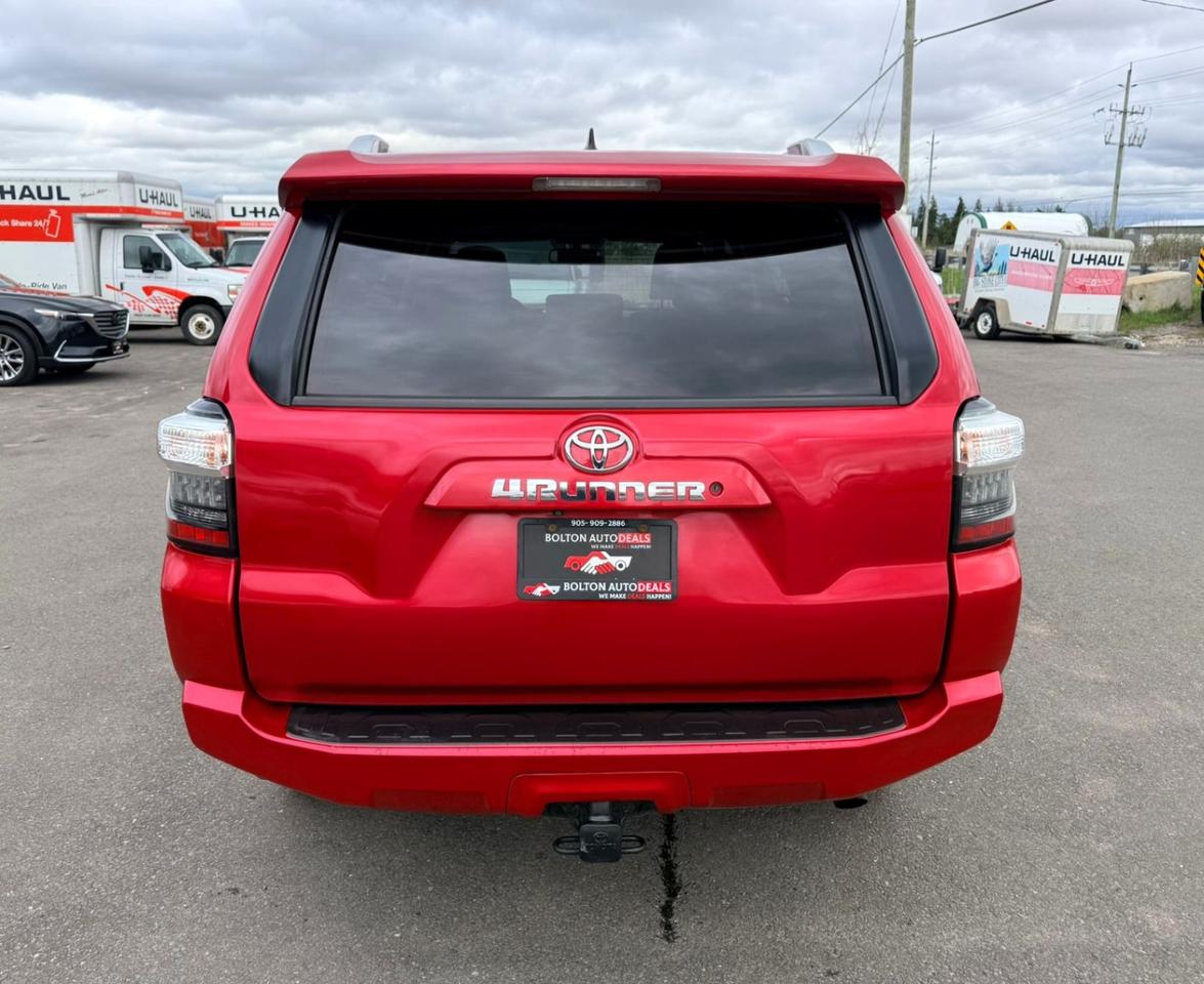 2017 Toyota 4Runner SR5 4WD Photo