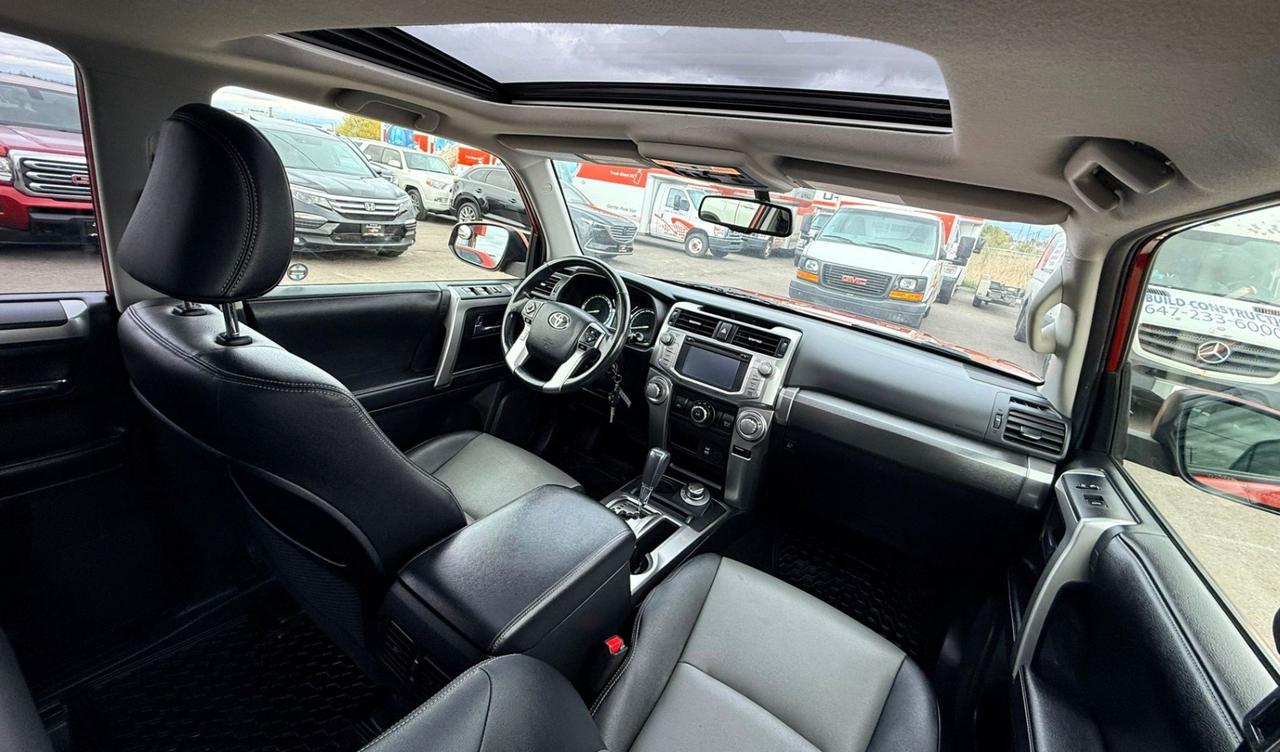 2017 Toyota 4Runner SR5 4WD Photo