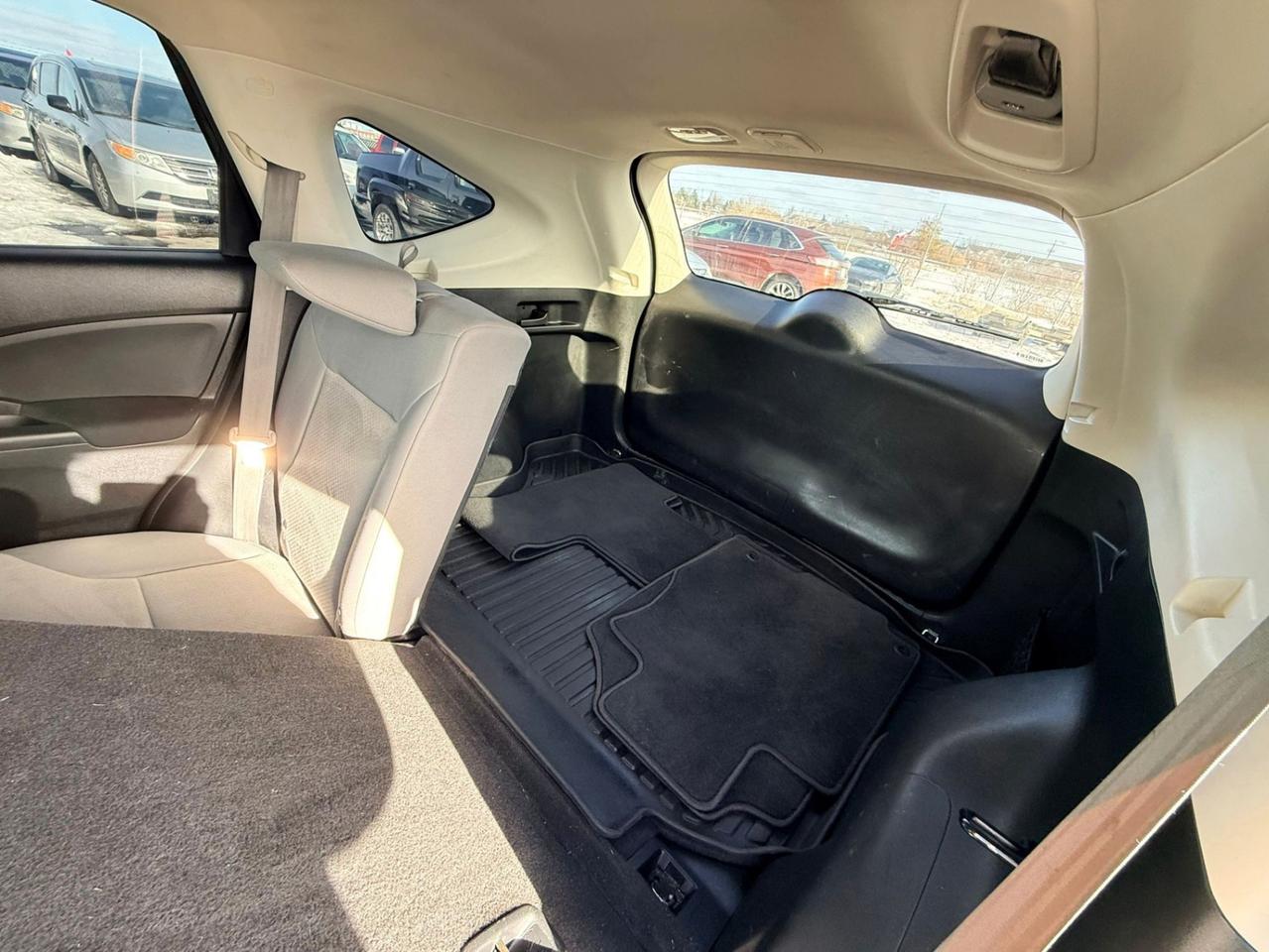 2015 Honda CR-V SE AWD Photo