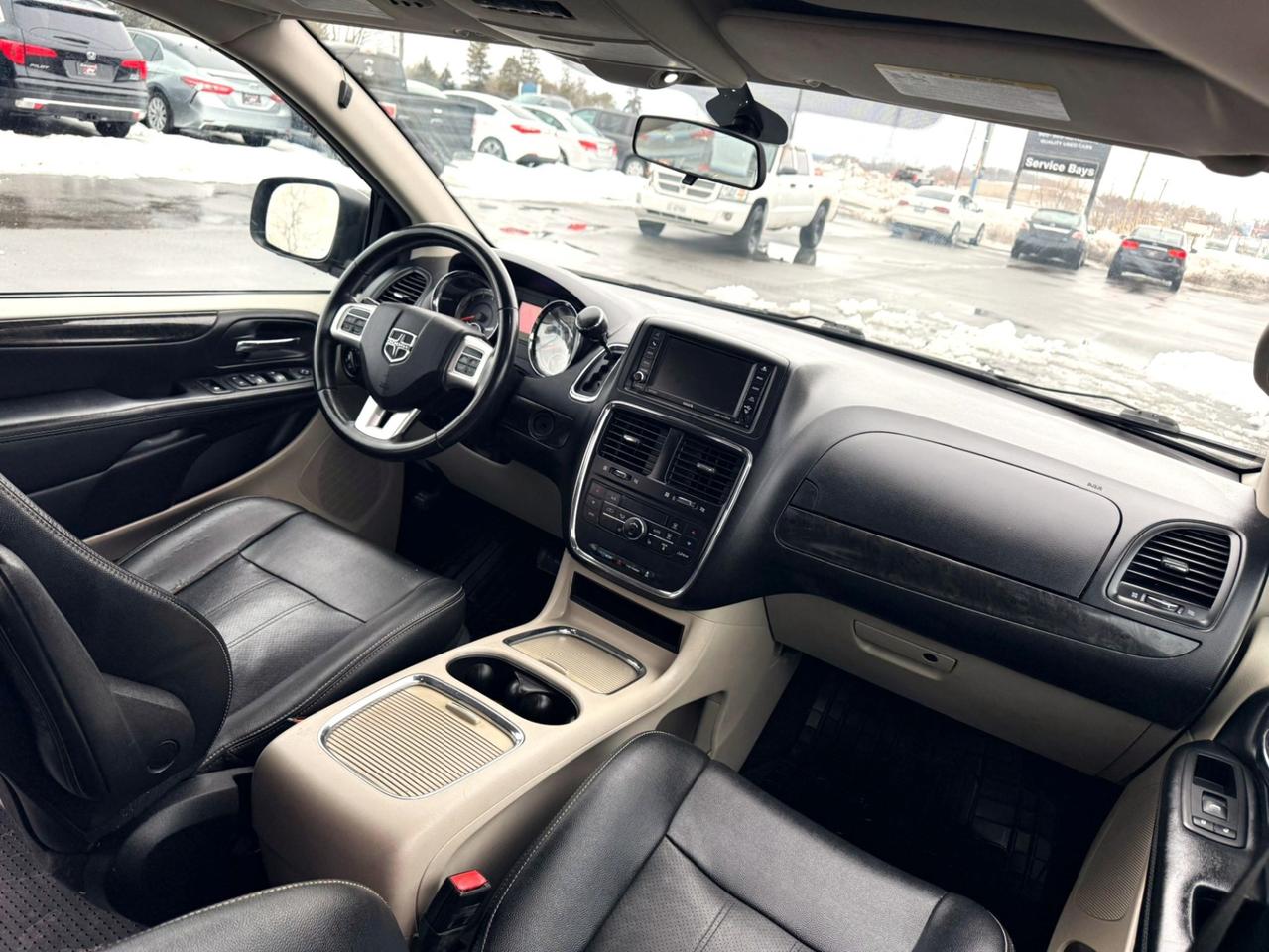 2018 Dodge Grand Caravan Crew Plus Photo