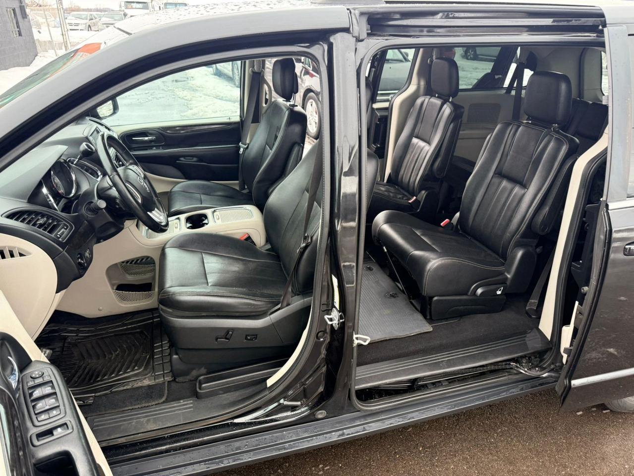 2018 Dodge Grand Caravan Crew Plus Photo