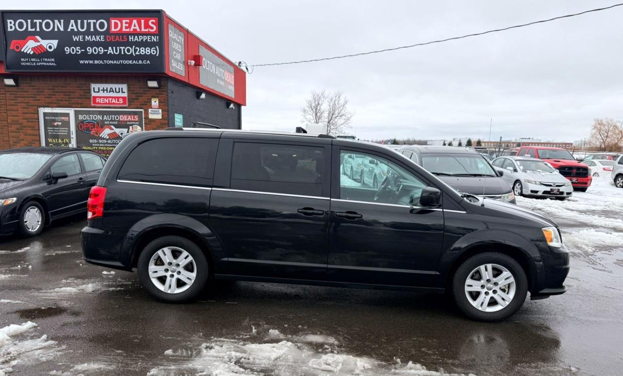 2018 Dodge Grand Caravan Crew Plus Photo