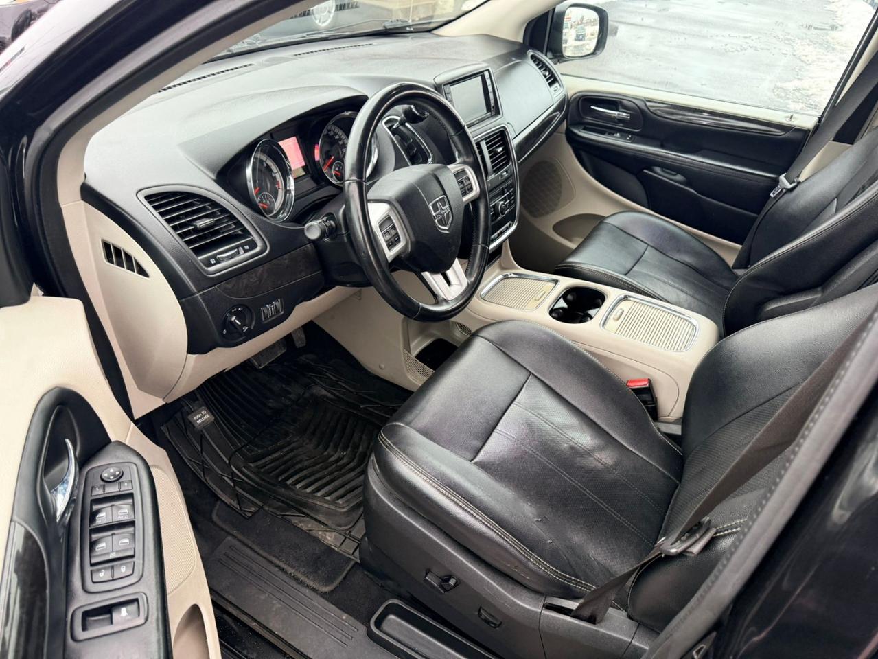 2018 Dodge Grand Caravan Crew Plus Photo