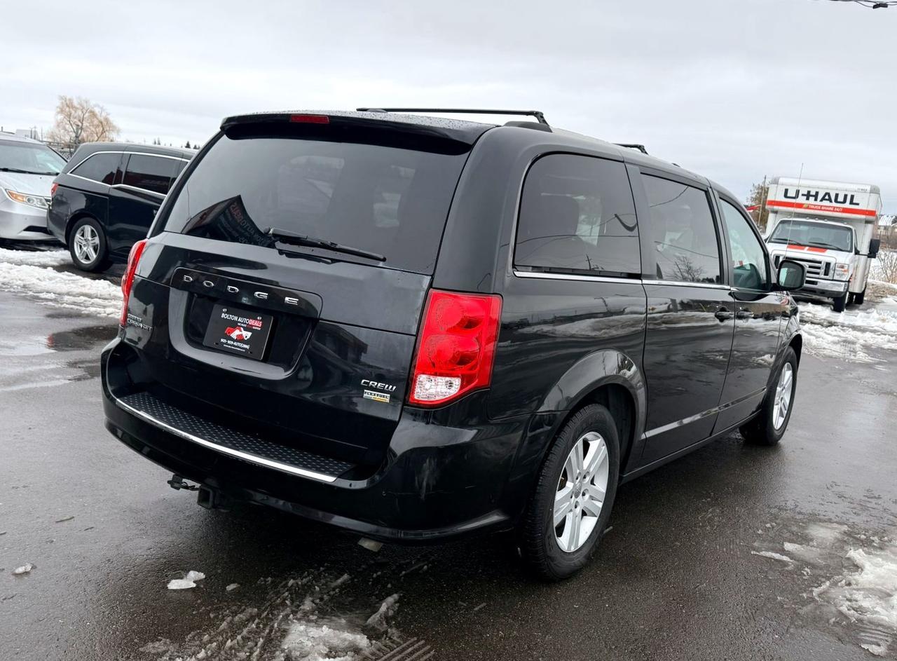 2018 Dodge Grand Caravan Crew Plus Photo
