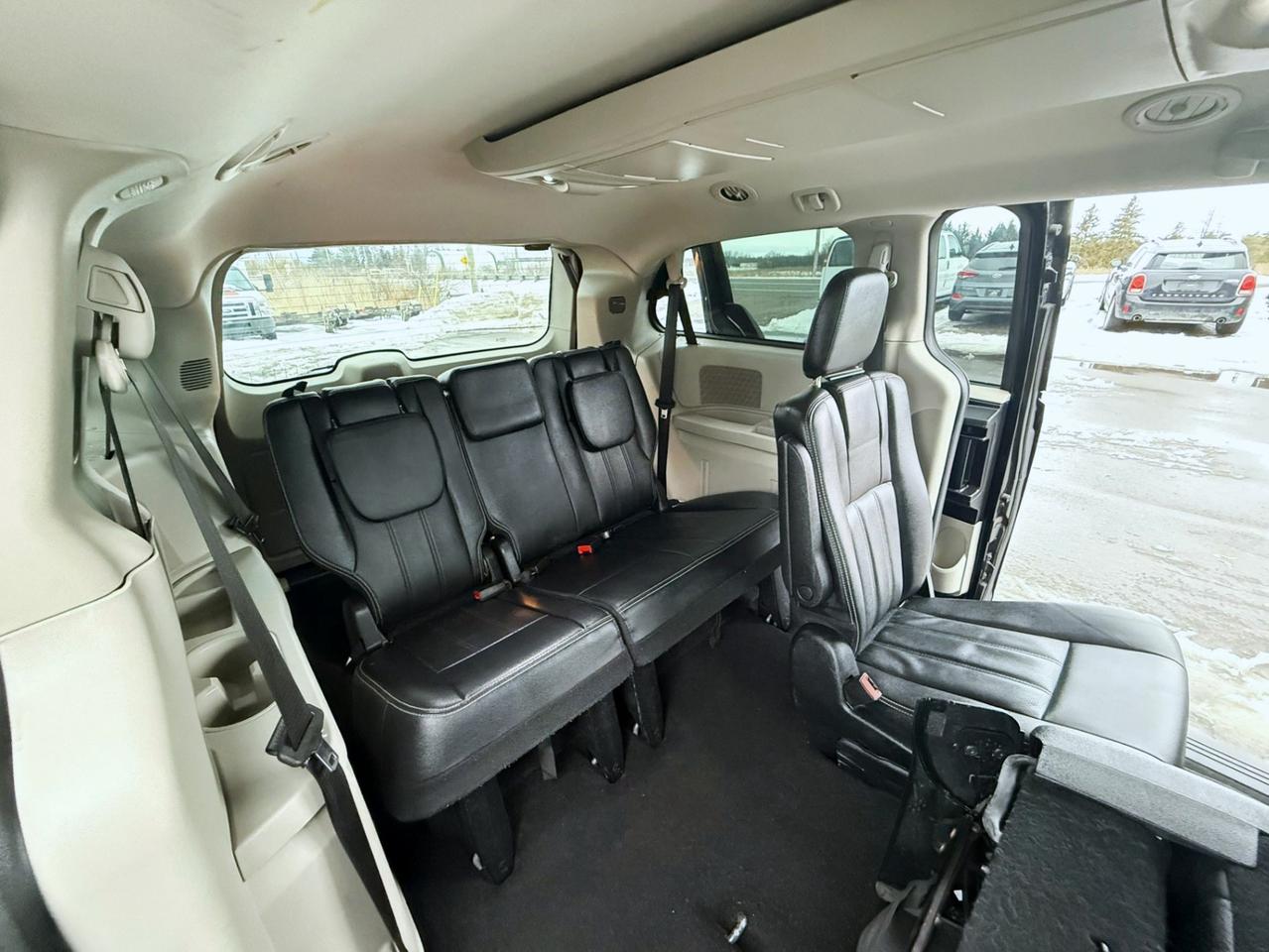 2018 Dodge Grand Caravan Crew Plus Photo