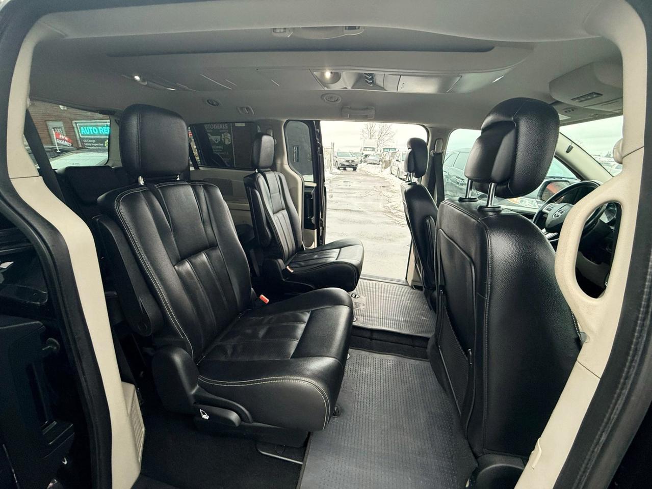 2018 Dodge Grand Caravan Crew Plus Photo