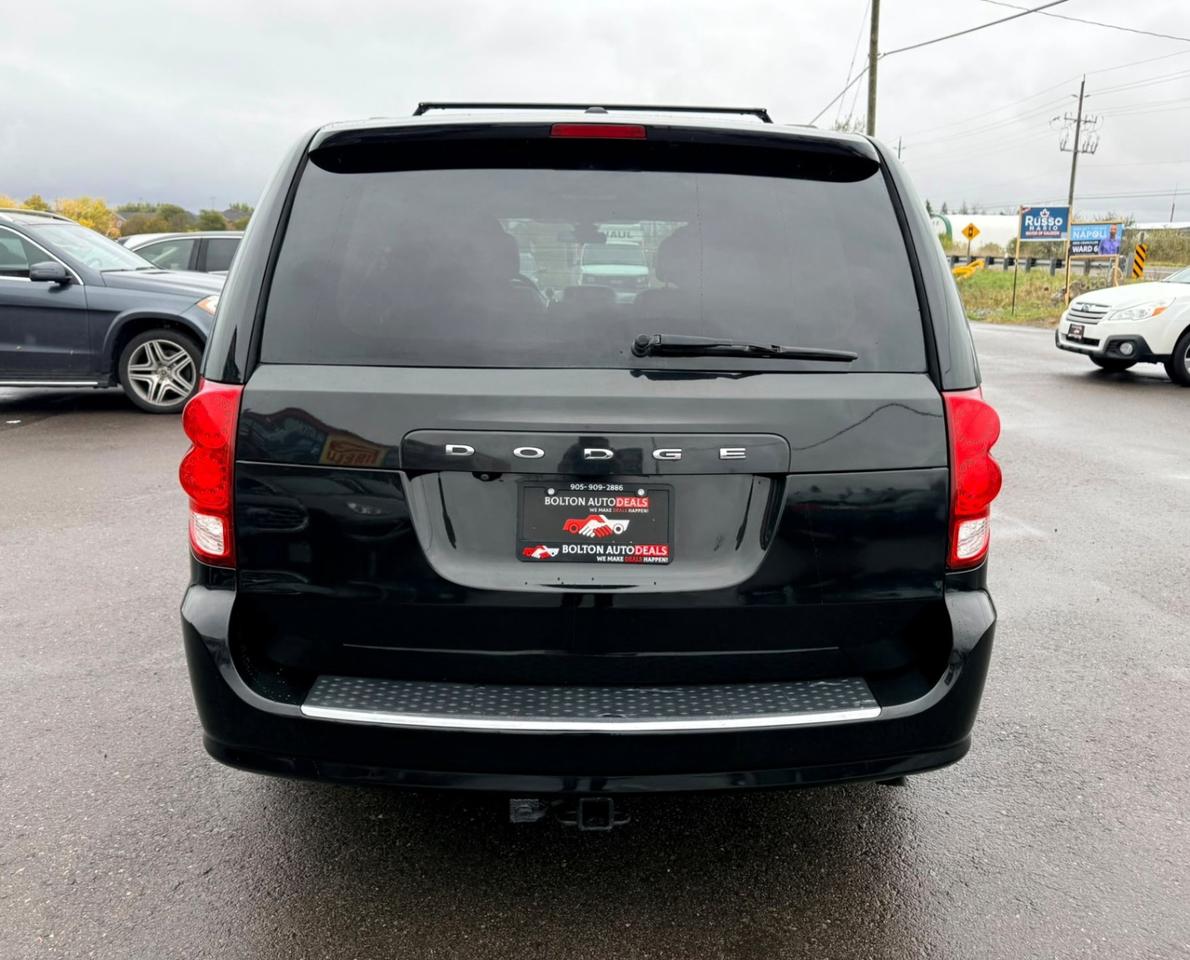 2018 Dodge Grand Caravan Crew Plus Photo