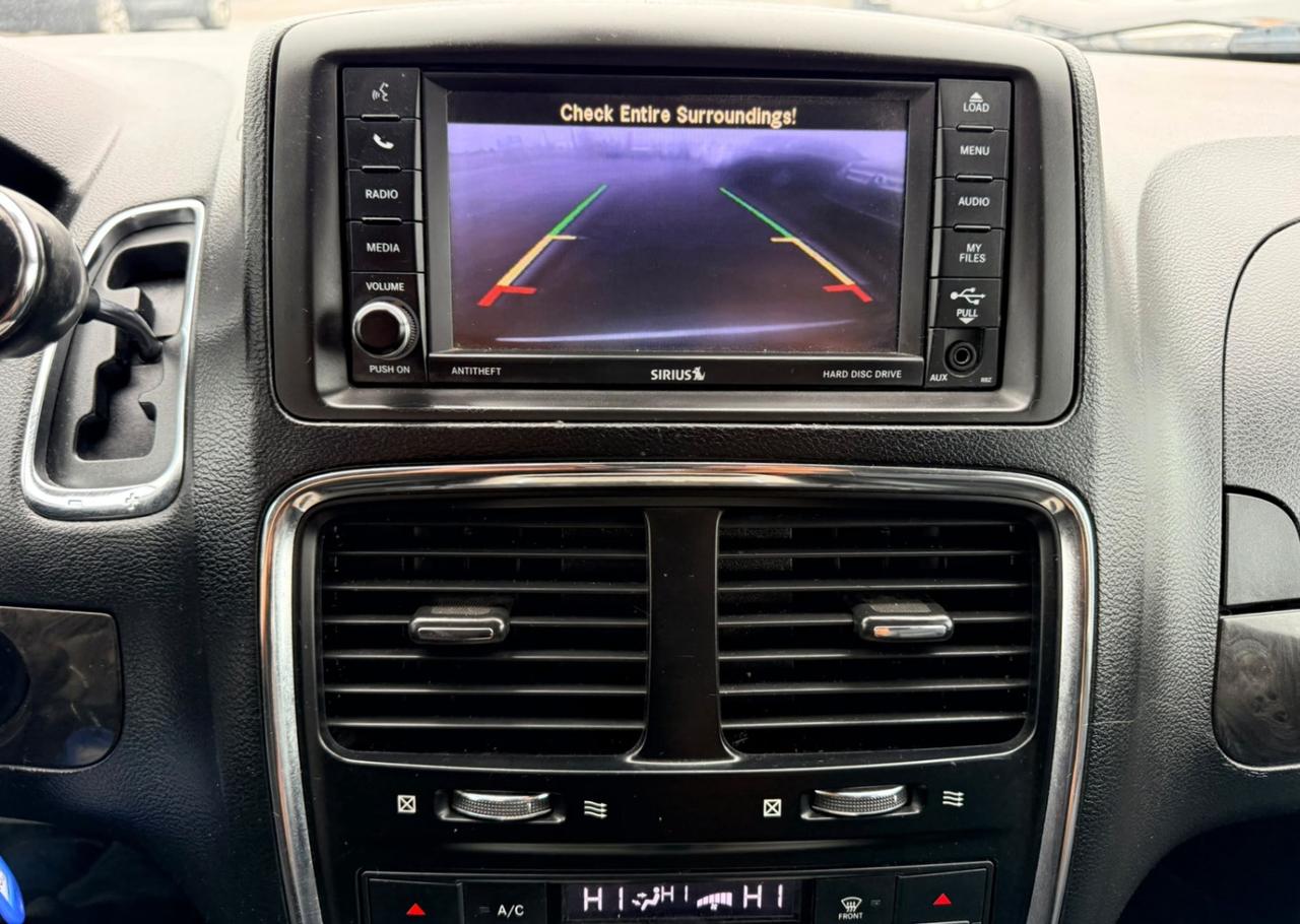 2018 Dodge Grand Caravan Crew Plus Photo
