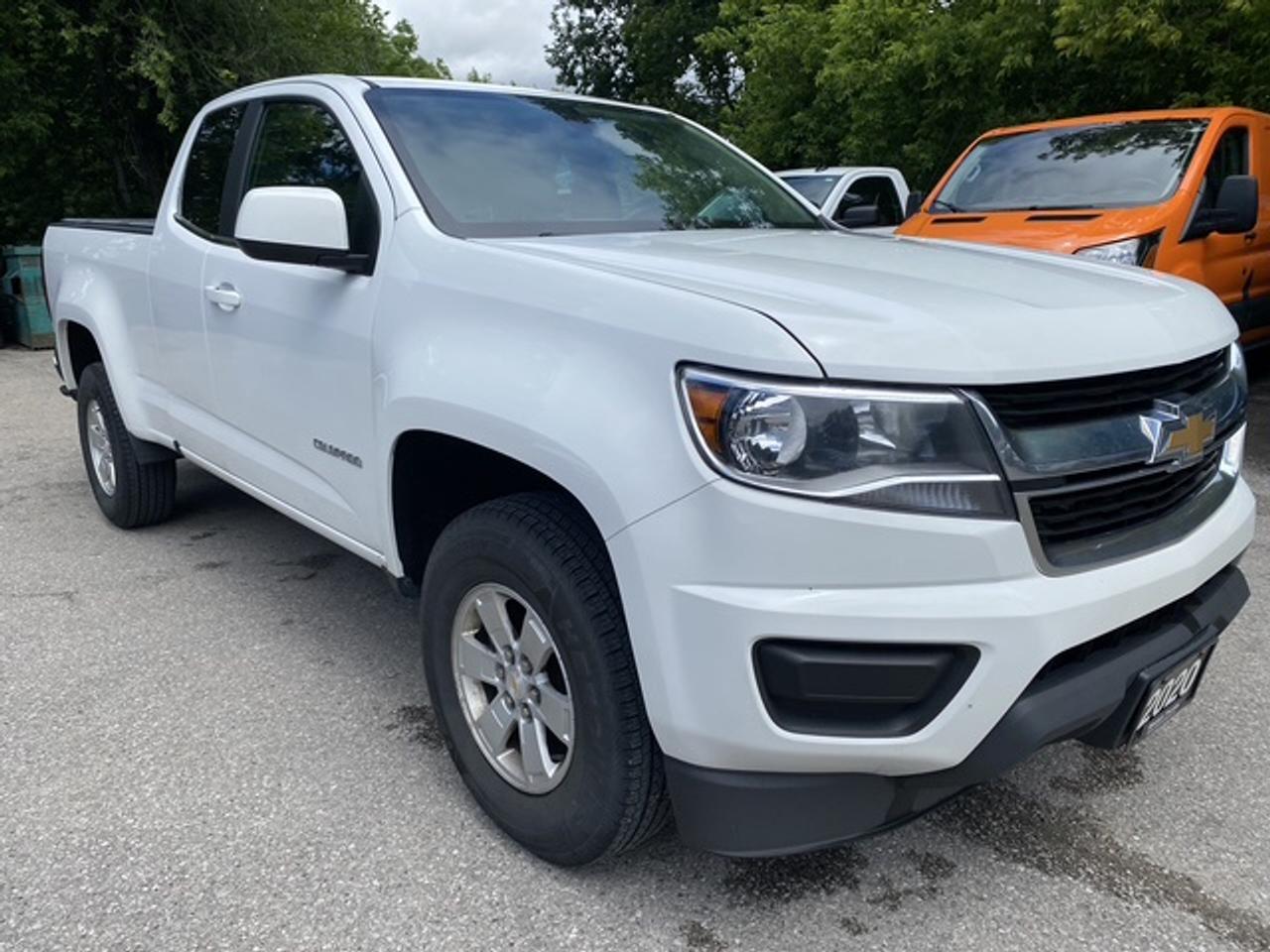 2020 Chevrolet Colorado 2WD WORK TRUCK EXT CAB Photo2