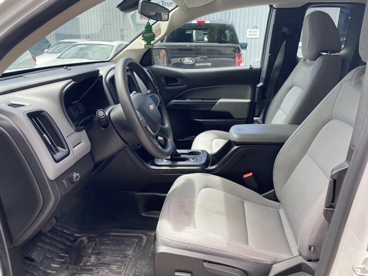 2020 Chevrolet Colorado 2WD WORK TRUCK EXT CAB Photo