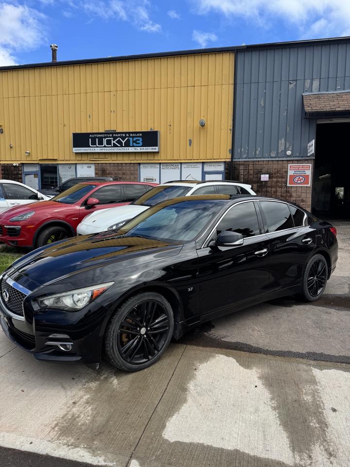2015 Infiniti Q50 Limited Photo