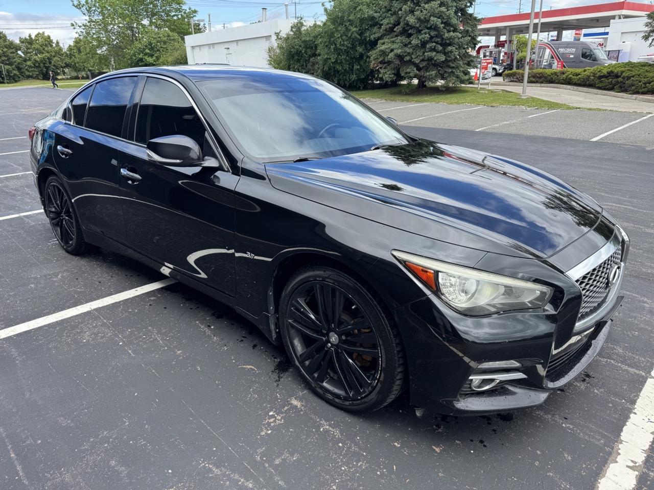 2015 Infiniti Q50 Limited Photo