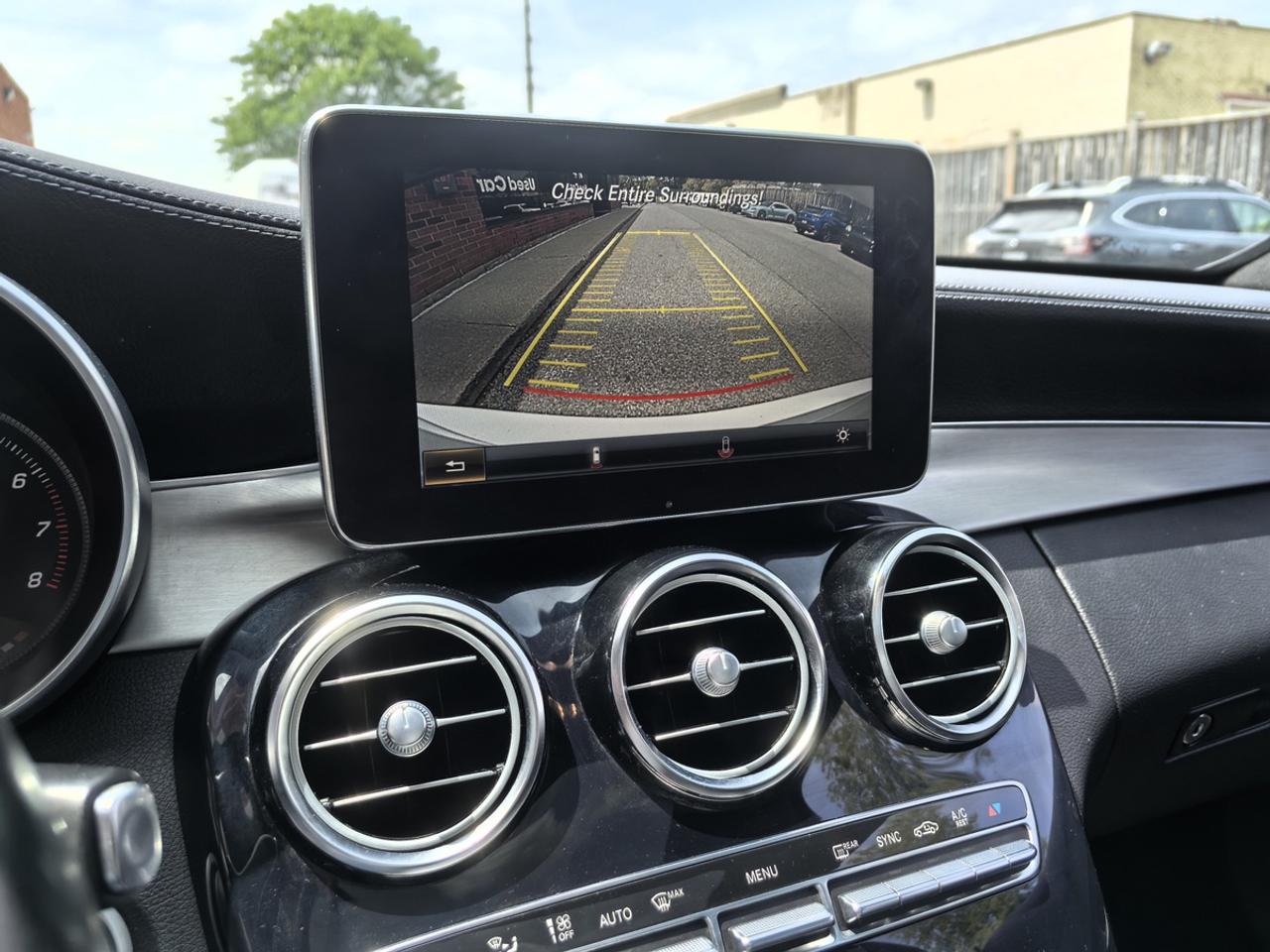 2016 Mercedes-Benz C-Class C300 Photo