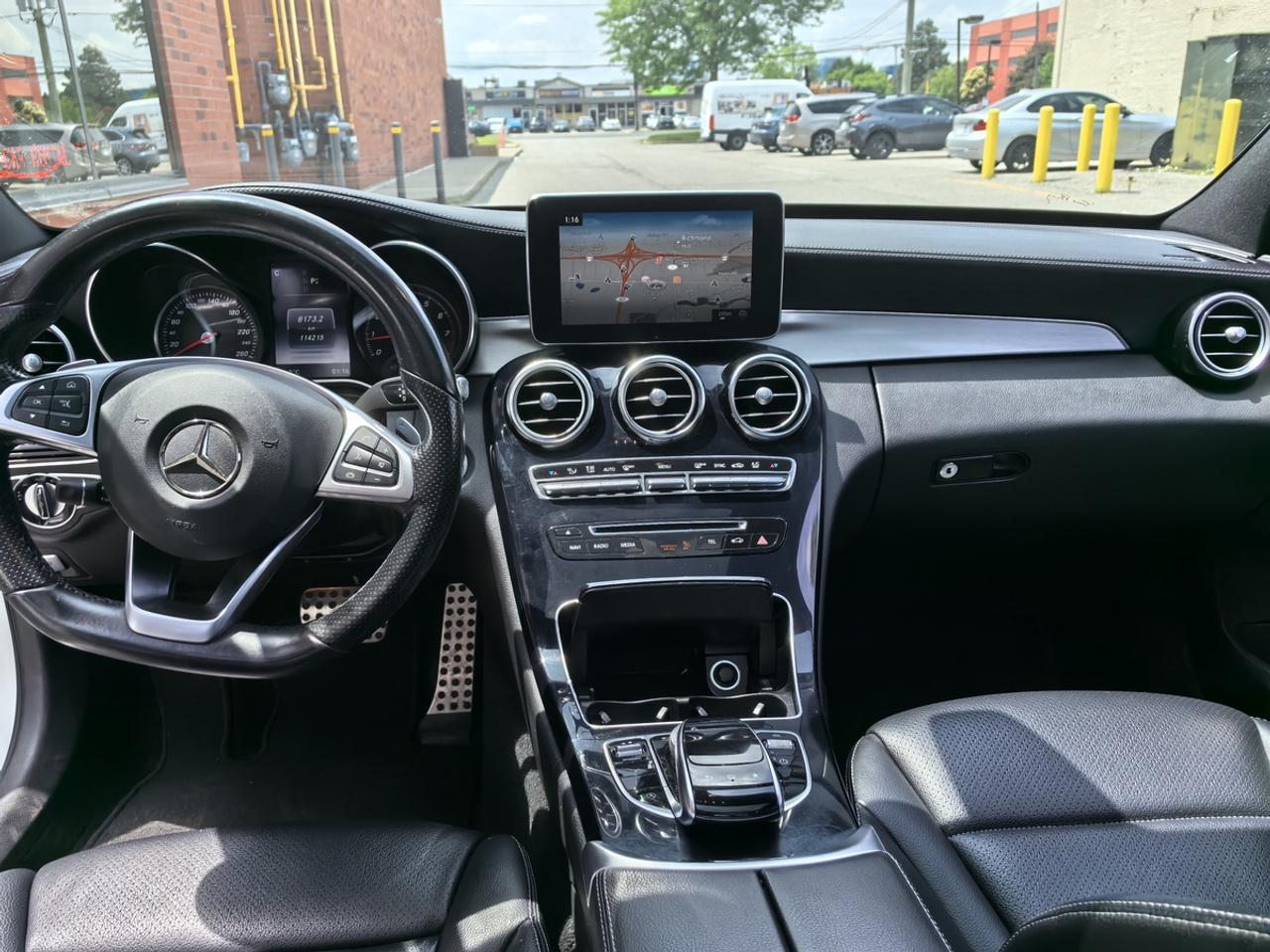 2016 Mercedes-Benz C-Class C300 Photo