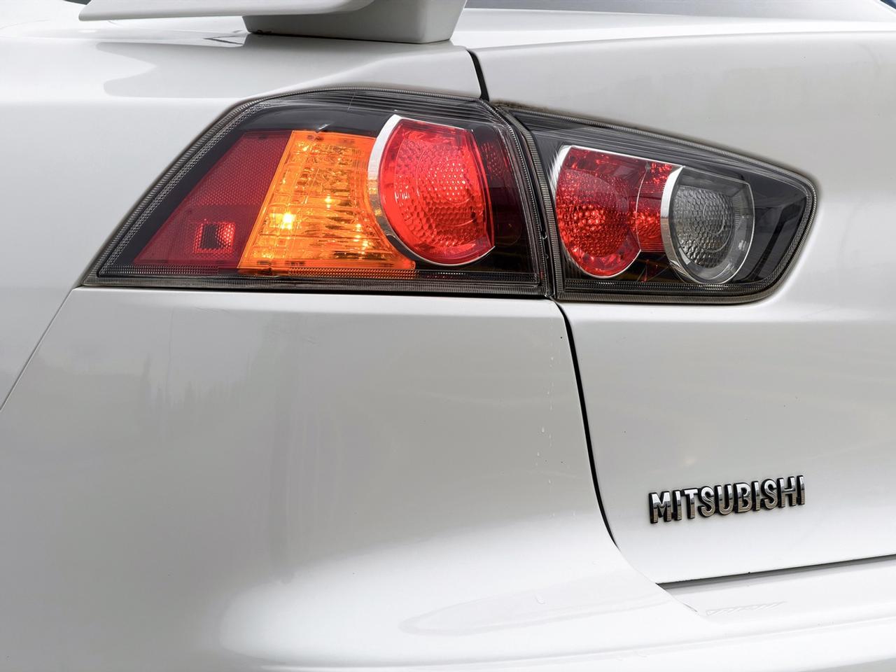 2016 Mitsubishi Lancer se Limited Photo