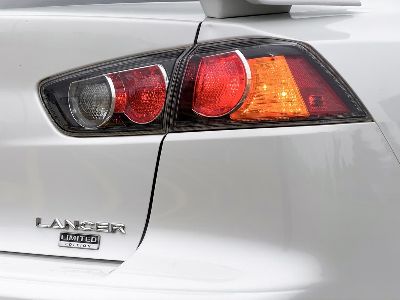 2016 Mitsubishi Lancer se Limited Photo