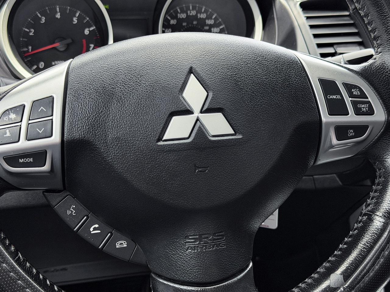 2016 Mitsubishi Lancer se Limited Photo