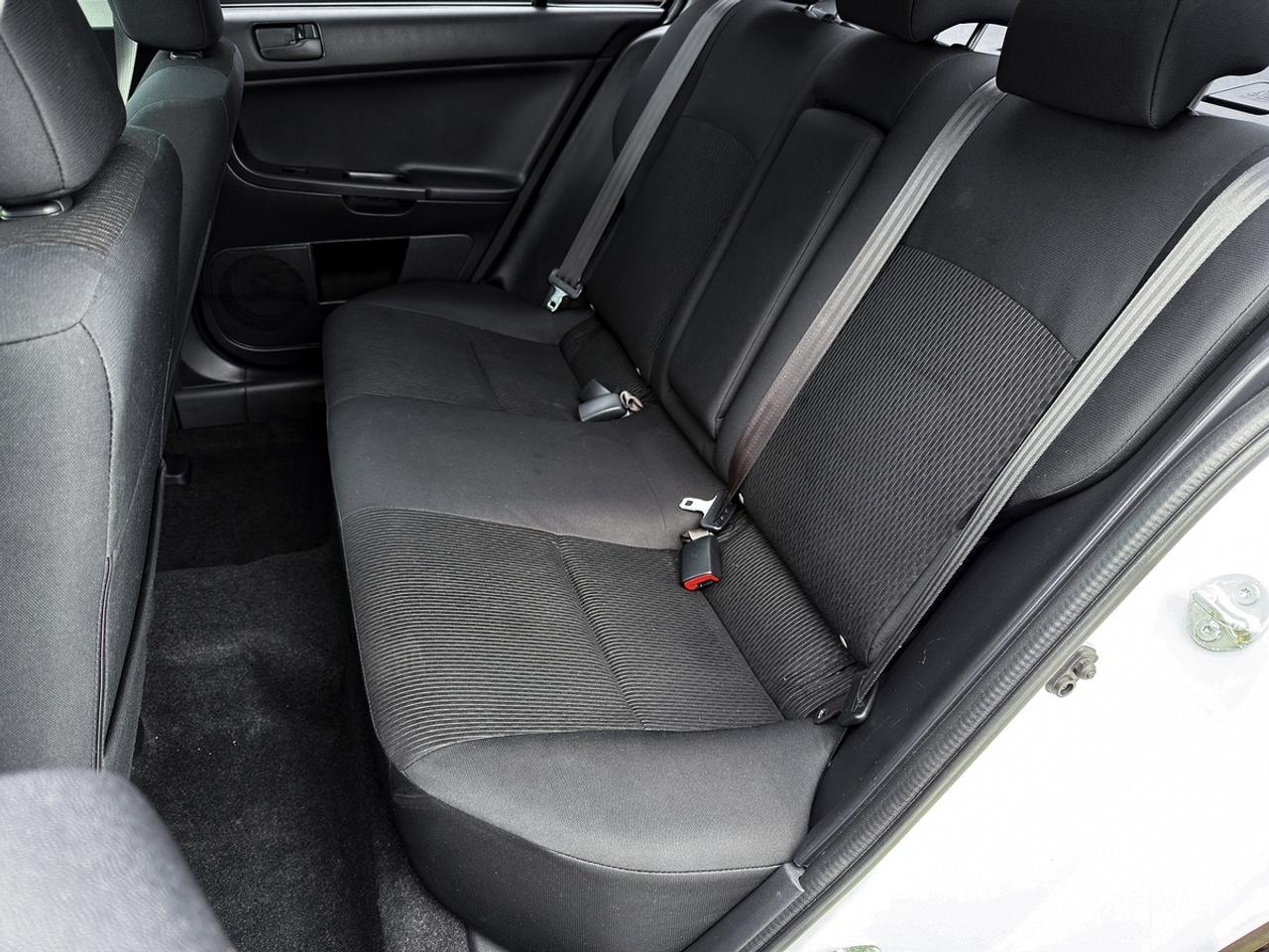2016 Mitsubishi Lancer se Limited Photo