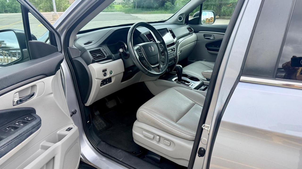 2017 Honda Pilot EX L Photo