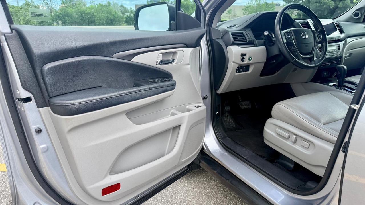 2017 Honda Pilot EX L Photo