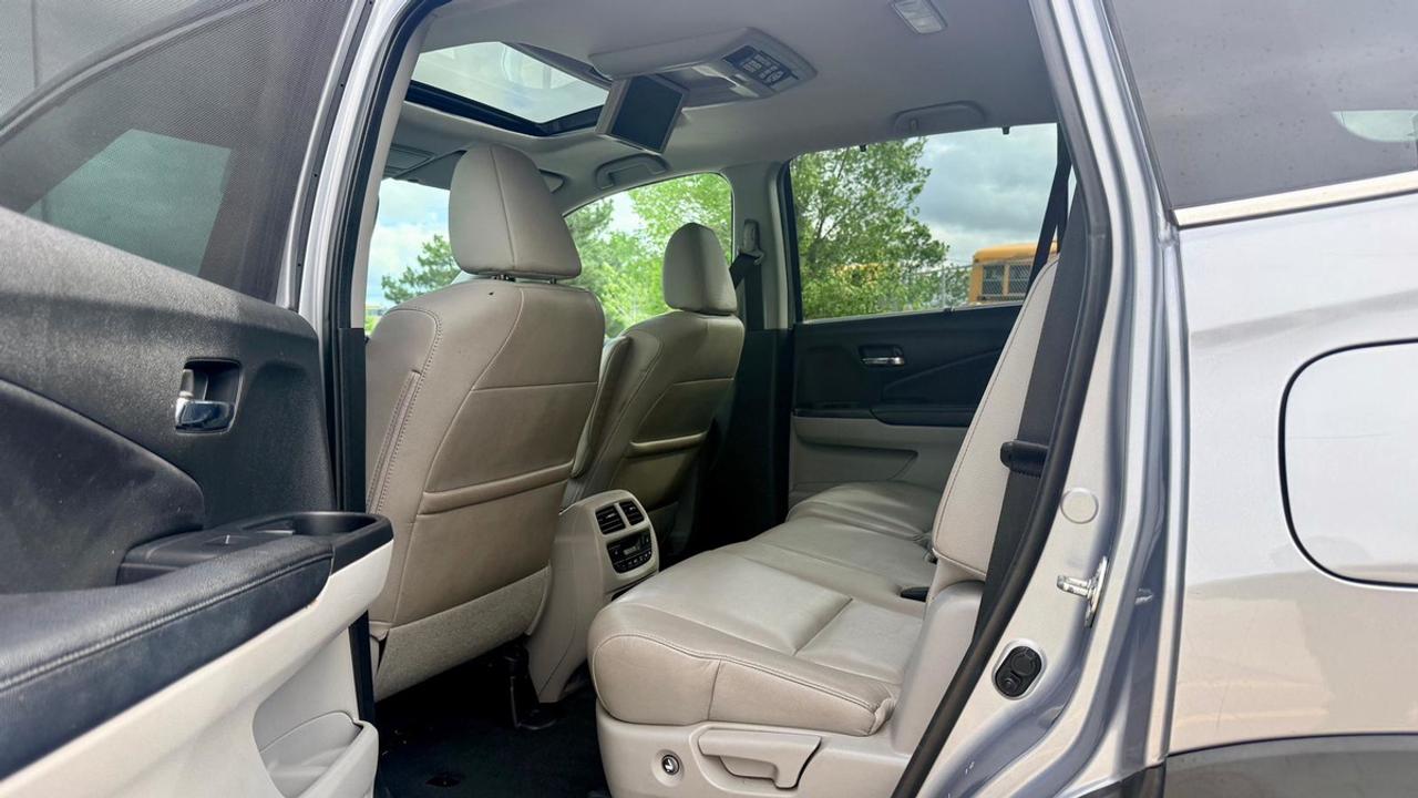 2017 Honda Pilot EX L Photo