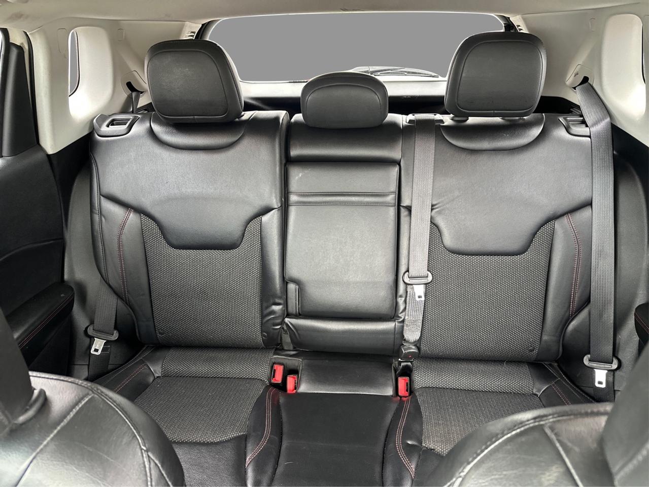 2017 Jeep Compass Trailhawk Photo