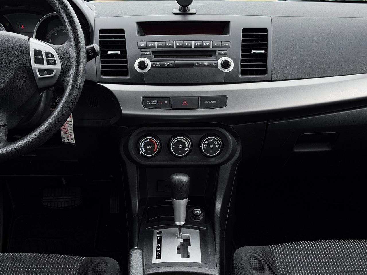 2009 Mitsubishi Lancer ES Sport Photo