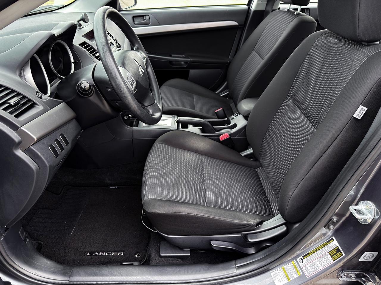 2009 Mitsubishi Lancer ES Sport Photo