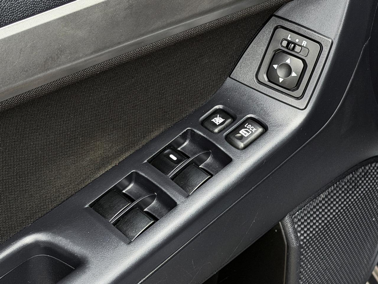 2009 Mitsubishi Lancer ES Sport Photo