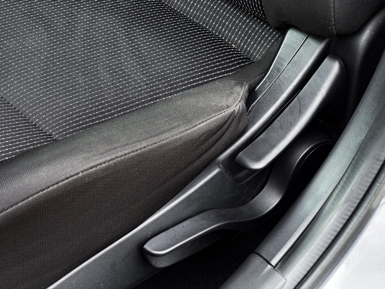 2009 Mitsubishi Lancer ES Sport Photo