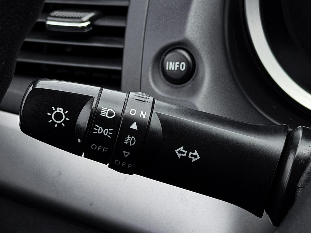 2009 Mitsubishi Lancer ES Sport Photo