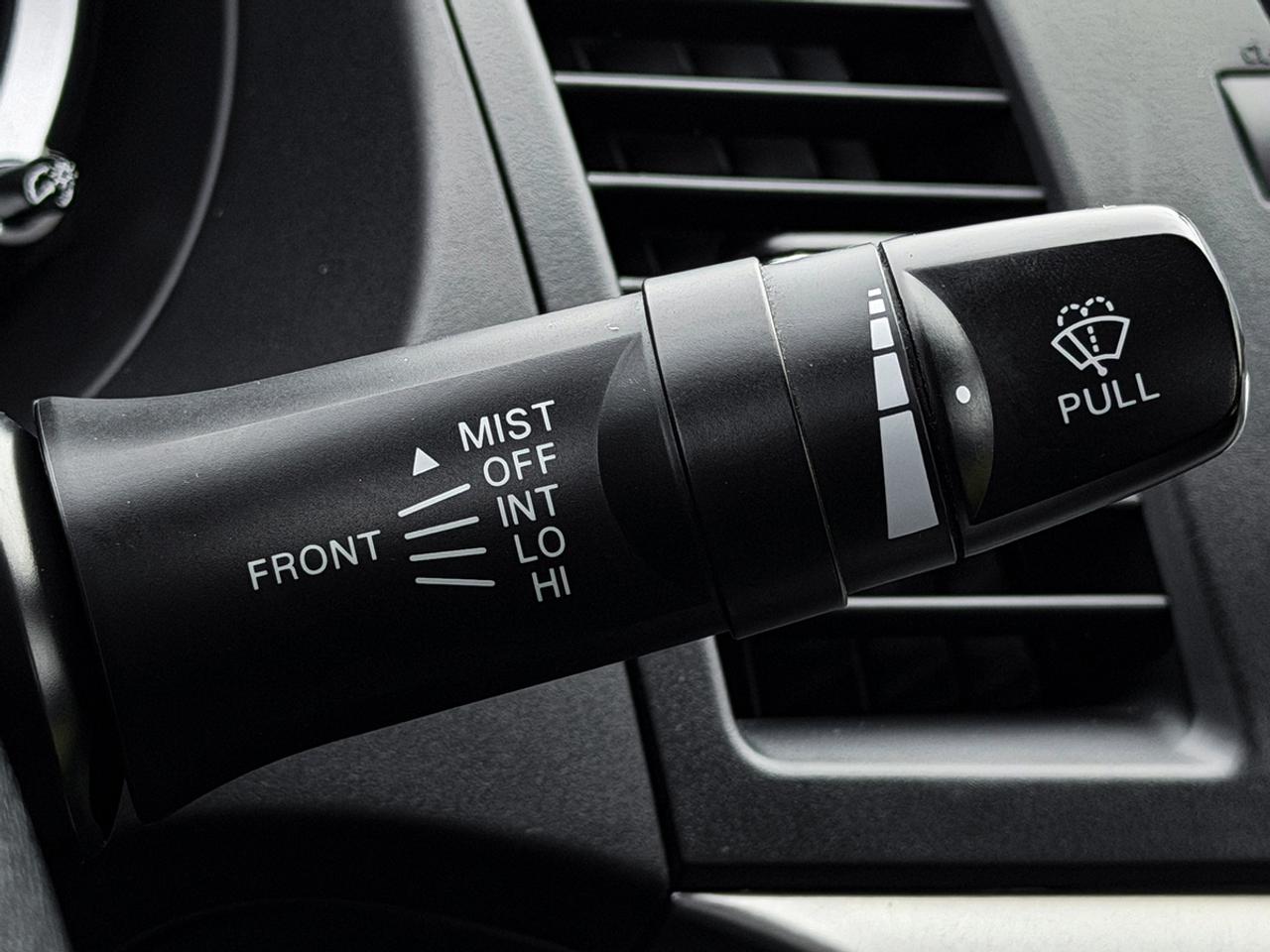2009 Mitsubishi Lancer ES Sport Photo