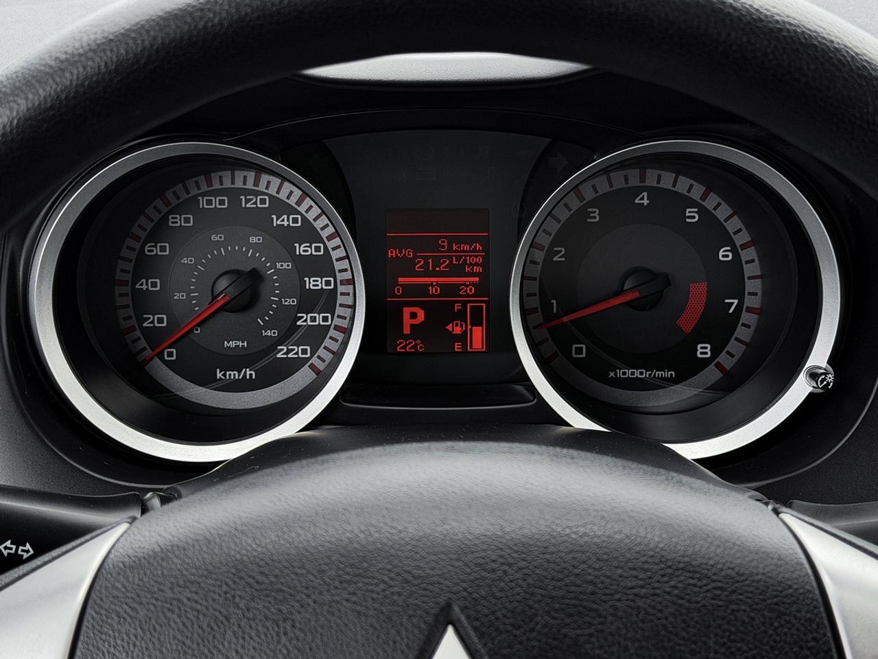 2009 Mitsubishi Lancer ES Sport Photo