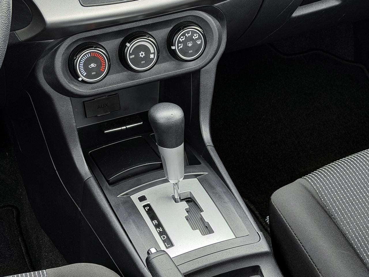 2009 Mitsubishi Lancer ES Sport Photo