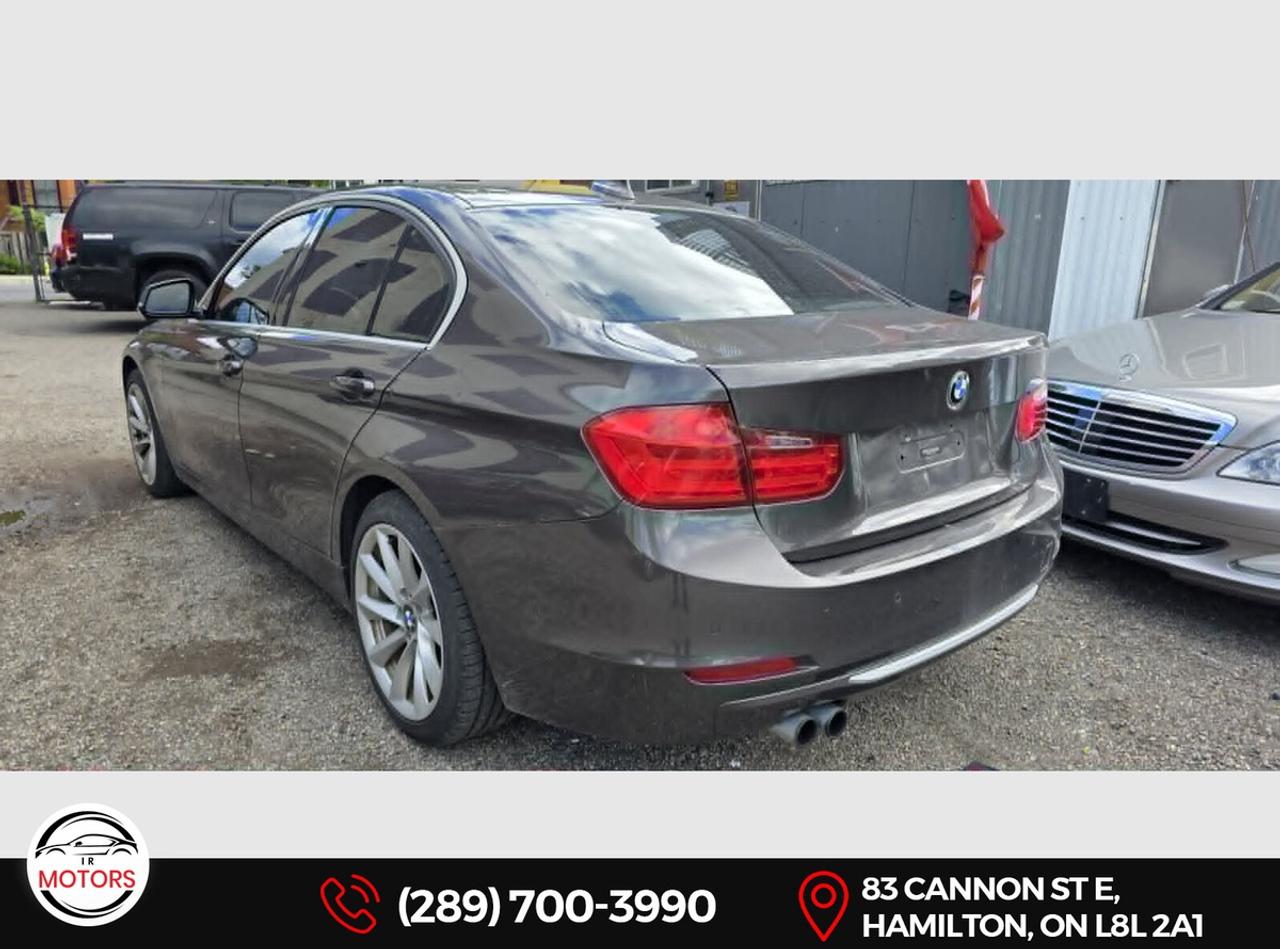 2013 BMW 328i xDrive AWD – No Accidents – Certified – Warra  Photo