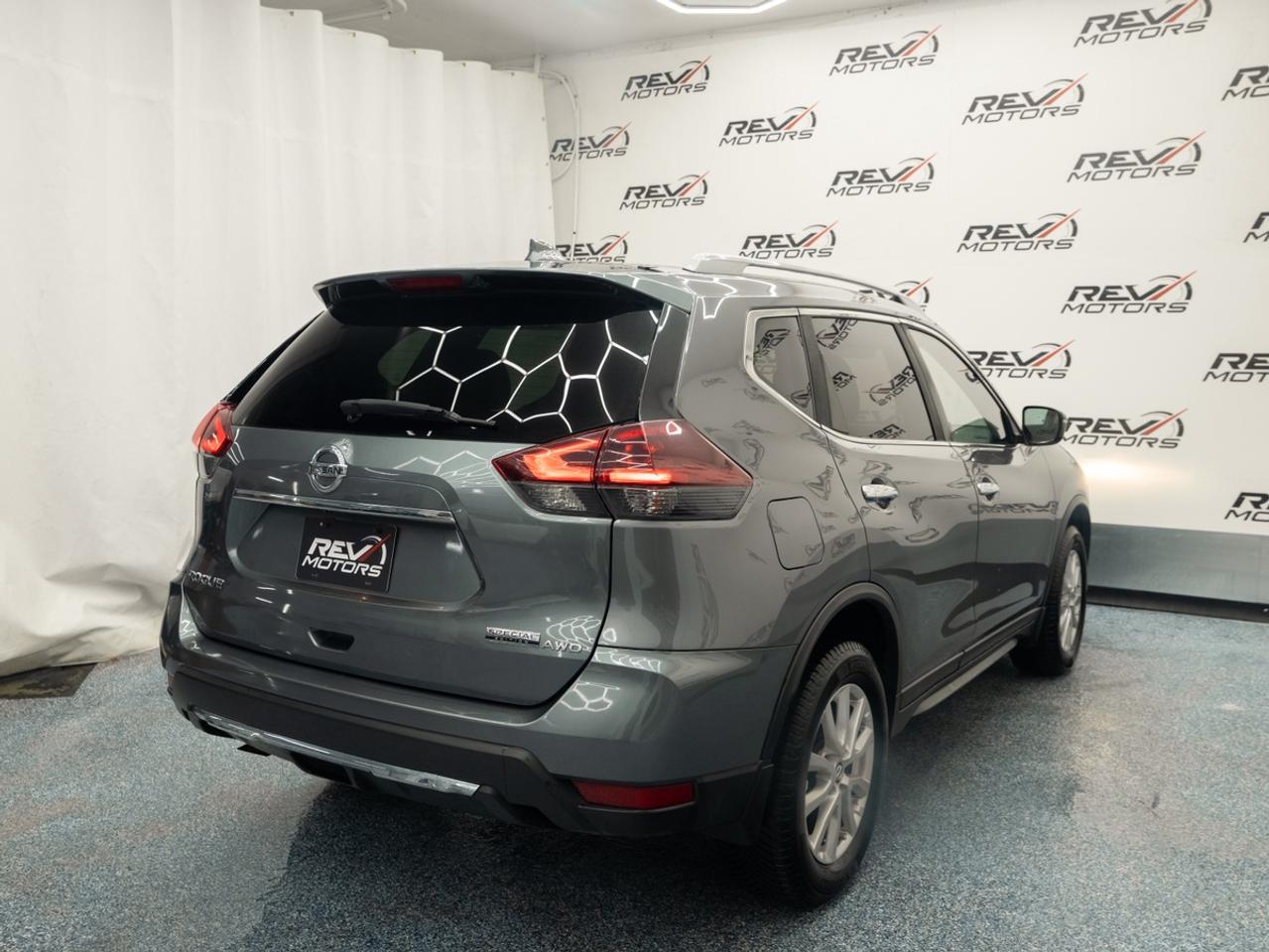 2020 Nissan Rogue S | Special Edition | AWD Photo