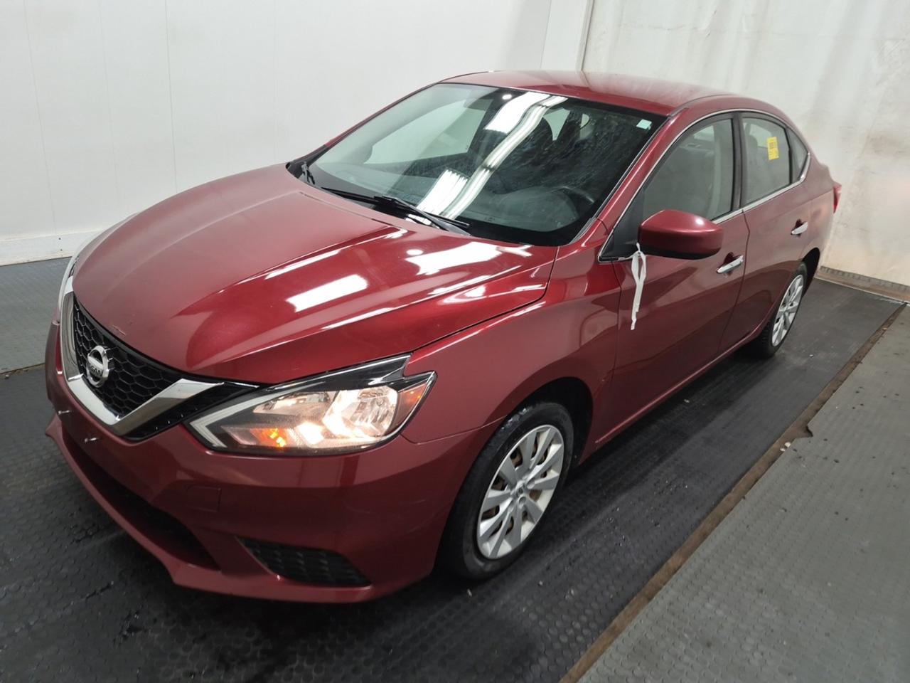 2017 Nissan Sentra SV Photo