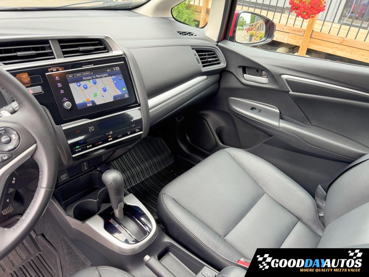 2018 Honda Fit EX-L NAVI ONLY 18,000 KMS ONE OWNER | REMOTE START Photo